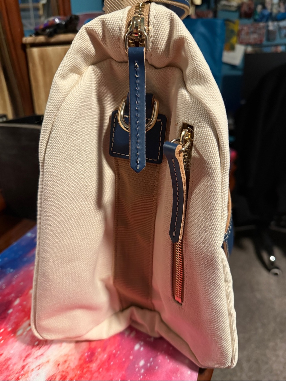 Dooney & Bourke Canvas Pickleball Duffle 40 in Natural Ocean - Picture 3 of 10